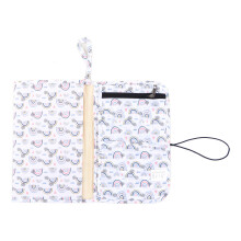 Tapis à langer pliable en nylon imperméable pour bébé, portable, voyage, maman, blanc arc-en-ciel