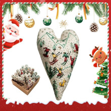 Kit de broderie au point de croix pour décorations de Noël à faire soi-même | Ensemble de 8 pièces en forme de cœur avec aiguilles et fil |
