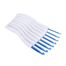 Comfort-Grip Crochet Hooks Set in Blue - 8 Sizes for Weaving Enthusiasts