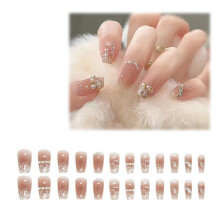 Faux ongles à coller, manucure œil de chat française, une fusion de glamour et de praticité pour les fêtes d'Halloween, les boîtes de nuit et