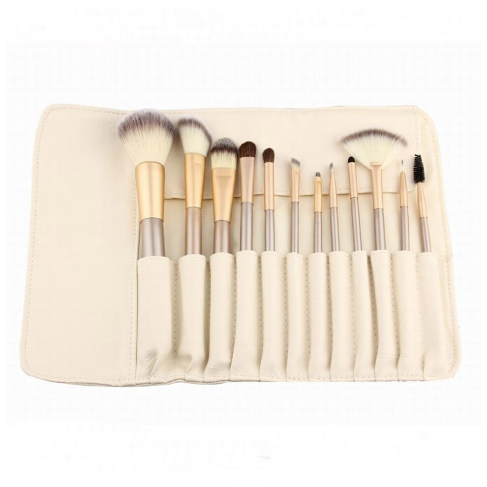 Makeup Brushes Set With Synthetic Foundation Brushes, Soft Non-Shedding Bristles, Professional Makeup Brushes, Luxury Design, Complete Makeup Ex