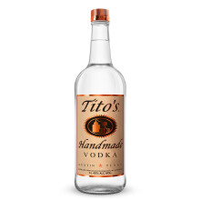 Tito's Handmade Vodka (1L Bottle - 40% Alcohol) - Premium Alcohol Brand, Certified Gluten-Free Spirit Distilled in Batches, Simple and Smooth with a