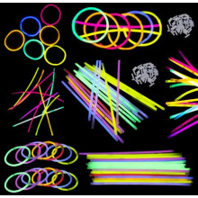 100 Pack Glow Sticks with Connectors, LongLasting Neon Bracelets and Necklaces for Party Supplies