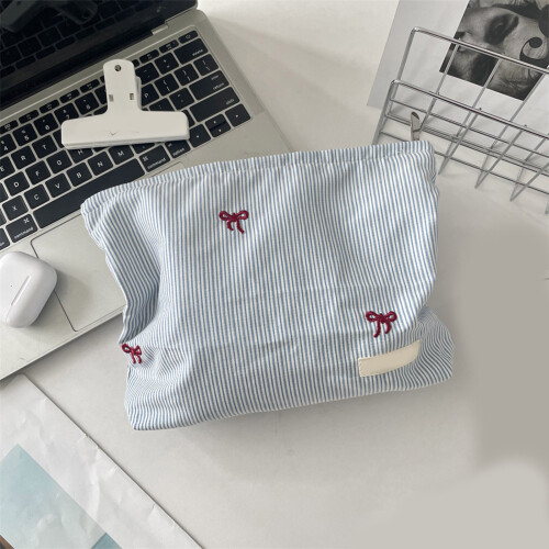 Plaids Make-up-Tasche, tragbare-blaue Gitterblumen 1