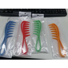 Ergonomic Design Wide Tooth Comb, Anti Static Hair Comb Suitable for Curly Hair, Lightweight and Portable with Shark Teeth Design for Wet Hair