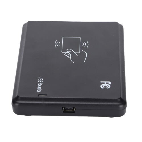 Leitor RFID Plug and Play com interface USB. Construção robusta em ABS. Buzzer integrado para feedback instantâneo. Leitor de alta qualidade 1