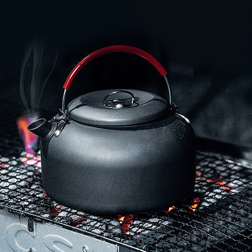 Lightweight Aluminum Camping Kettle 0.8L/1.4L with Rubber Handle 1