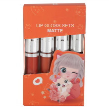 Matte Liquid Lipstick Geschenkbox mit 3 hochpigmentierten Farbtönen. Langanhaltende, wischfeste, vegane Formel in eleganter Verpackung – ideal zum