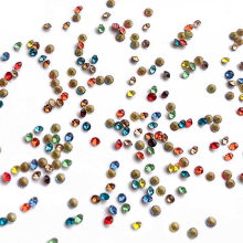 Strass para unhas com estilos requintados para ampla aplicação, gemas brilhantes de cristal de vidro com brilho e luminosidade únicos, formatos
