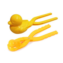 Duck Shape Snowball Maker for Kids, Fun Yellow Cartoon Snow Mold Clip for Outdoor Winter Play