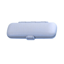 Piccola confezione portatile con 7 scomparti per medicinali, in silicone e plastica, blu, ideale per i viaggi