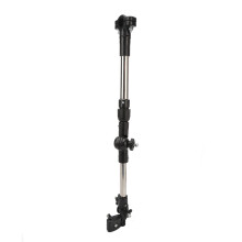 Suporte resistente para guarda-chuva, ideal para cadeirantes. Possui cabo tubular ajustável, fixação universal, proteção contra chuva e mãos