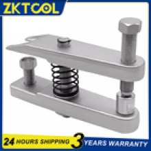 Ball Joint Separator Puller Extractor Removal Tool For Land Rover Jaguar204793A