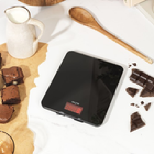 Salter Salter Digital Kitchen Scale Accurate Precision Readings Glass Platform Black 2