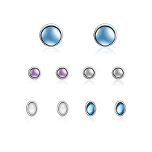 Pendientes de plata esterlina para mujer, delicados pendientes de cartílago, tragus y hélix con detalles de piedras coloridas, ligeros y cómodos.