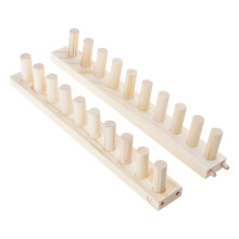 Robuster handgefertigter Strickrahmen aus Holz mit- B