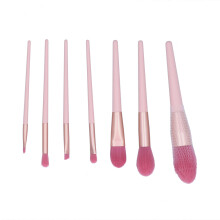Make-up-Pinselset, hypoallergen, mit synthetischen Borsten, ergonomischem Griff für präzises Auftragen, 7-teilig für ein makelloses Ergebnis