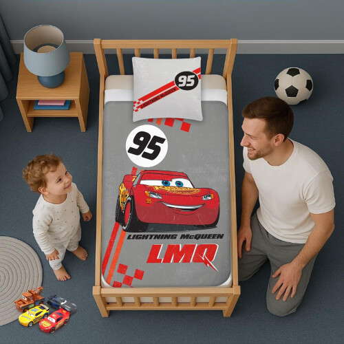 Disney Cars Lightning McQueen Cot Size Bedding Set 1