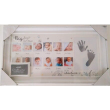 Hugs & Kisses - Hand/Foot print 12 month Photo Fra