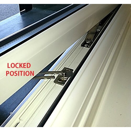 HomeSecure HS4318 UPVC Window Restrictor Hook with Child Lock Restrictor Safety Catch - Silver 2