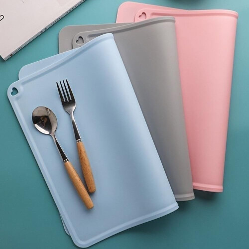 Silicone Placemats for Kids - Travel with Raised E 2