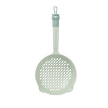 Long Handle Pasta Strainer with Quick Oil Separation, Large Noodle Drainer Spoon for Kitchen, Green