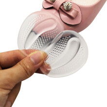 Coussinets en gel pour un confort maximal, semelles invisibles avec soutien de la voûte plantaire et coussinets pour l'avant-pied dotés d'une