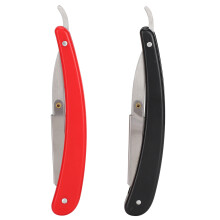 Domine o barbear com este barbeador manual para homens, com lâmina afiada e precisa. Possui cabo ergonômico e seguro para um barbear mais rente e