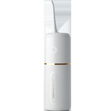 Irrigador oral dental com operação silenciosa e corpo à prova d'água IPX7, portátil, com bocal curvo substituível e altura ajustável.