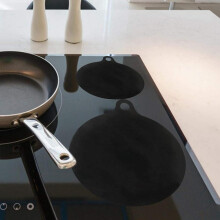 Silicone Induction Mat Keeps Cooker Clean Anti-Slip &amp; Durable