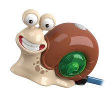 Water Sprinkler Baseball Toy Snail Water-squirting snail