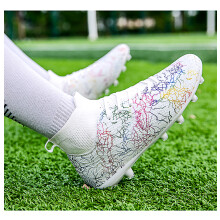 (WHITE, 46) Outdoor sports men's and women's professional competition soccer shoes; long spikes for artificial grass