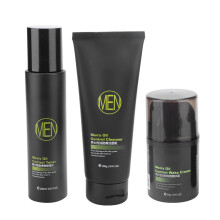 Deluxe-set för hudvård för män, anti-aging och återfuktande upplevelse - Ansiktsrengöring, exfolierande skrubb, nattlig fuktighetskräm,
