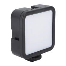 1200mAh aufladbare RGB-Videoleuchte CRI 95 9 Effekte 3000-9000K