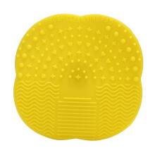 Brush Cleaner Mat For Makeup Tools Multi Textured Makeup Remover Tool Eco Conscious Silicone Mat With Suction Cup Reusable Non Slip Easy Maintenance