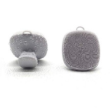 Bear Claw Manual Facial Brush, Portable Mini Brush For Deep Skin Cleansing And Food Grade Silicone Texture, Ideal For Sensitive Or Dry Skin