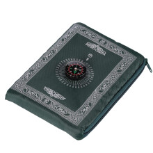 Islamic Travel Prayer Mat with Compass, Portable Polyester Prayer Rug 60x100cm in Green with Pocket-Sized Carry Bag