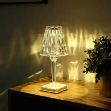 Lampada da Tavolo a Cristallo Diamante con Proiezione LED 16 Colori Luce Ambiente Ricaricabile