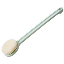 Escova corporal com design refinado, cabo longo para esfoliação suave, cerdas macias que promovem a circulação e a higiene, cabo ergonômico,