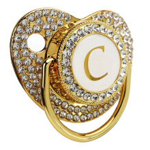 Baby Bling Schnullerclip mit Staubschutz für 6-18 Monate, Buchstabe C