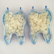 Anterior Teeth Temporary Crown Kit, Contoured Prefabricated Crowns with Convenient Storage, Mixed Sizes Solution for Fast and Efficient Dental