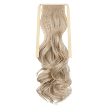 Haarextensie met klauwclip voor vrouwen, lange golvende krullende haarextensie, gemakkelijk te gebruiken, hittebestendige synthetische vezels zorgen