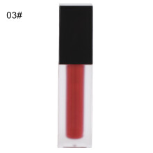 Langanhaltender, flüssiger Lippenstift mit wischfester, veganer Formel, schwerelosem, mattem Lippenmousse, hochpigmentierter Farbe und