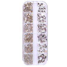 Handgefertigte Nagelsteine, Strasssteine in verschiedenen Größen für ausdrucksstarke Designs, funkelnde Verzierungen ohne Heißkleber, flache