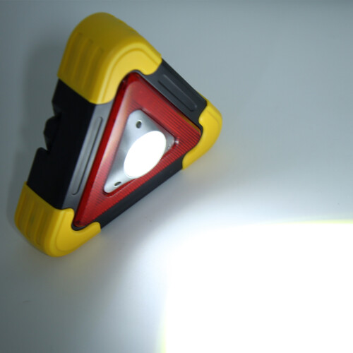 Portable Emergency Triangle Warning Light for Car Safety 2