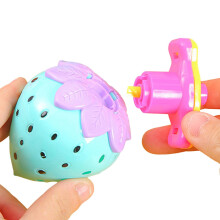 Glowing Gyro Toy for Kids StrawberryShaped Gyro Toy, Smooth and Burr, for Children's Playhouse, an Ideal Gift for Your Child