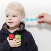 Draagbare oorreiniger voor baby's met ingebouwd opbergvak, verbeterde oorlepel met LED-verlichting en zachte elastische uiteinden, oplaadbaar