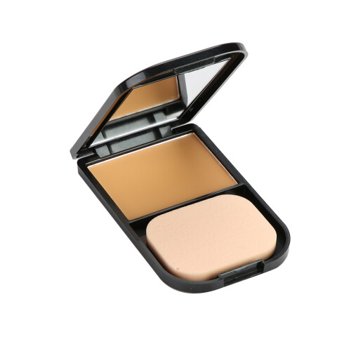 Foundation όλη μέρα με σφουγγάρι, με πιστοποίηση Cruelty Free Leaping Bunny SPF20, φυσική κάλυψη με