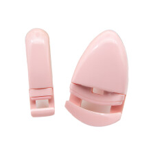 Wimperkruller met twee temperatuurstanden voor gepersonaliseerde krullen en een inductie siliconen pad voor veilige verwarming, ideaal voor