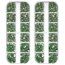 Facettierte Kristall-Strasssteine, flache Rückseite für elegante Nagel- und Gesichtskunst, hochwertiges K9-Glas, einfach anzubringen, vielseitige